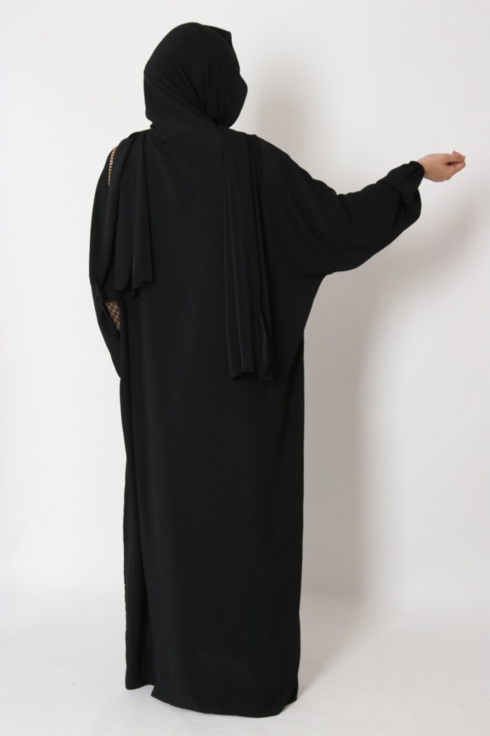 abaya-hijab-integre-soie-de-medine-30