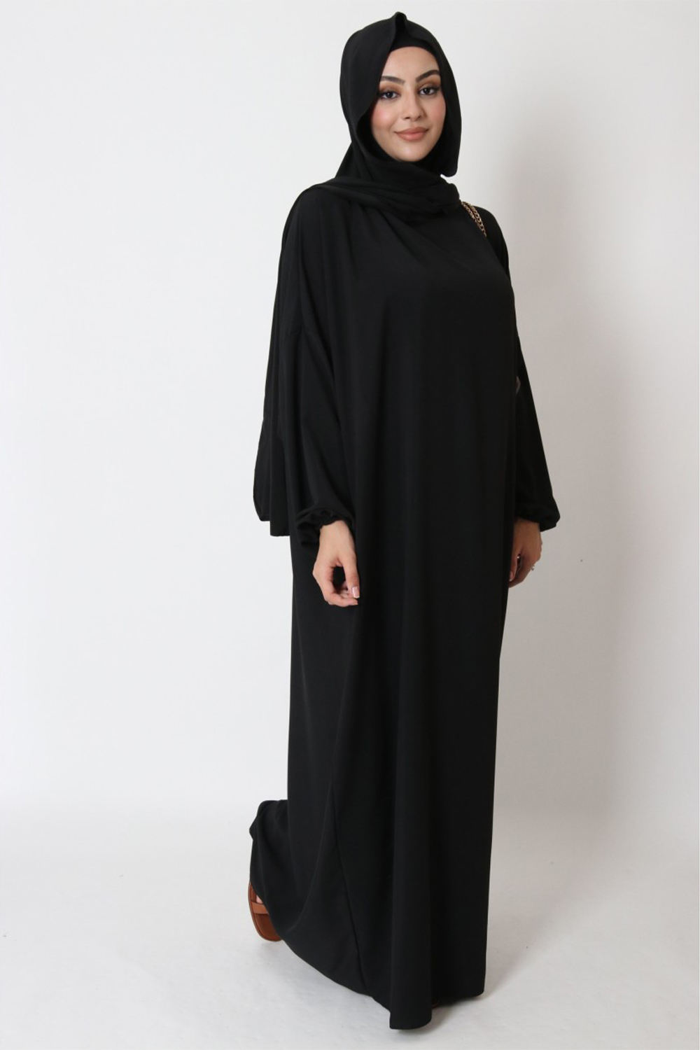 abaya-hijab-integre-soie-de-medine-32